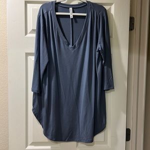 Zenana Premium V neck tunic. Size 2X